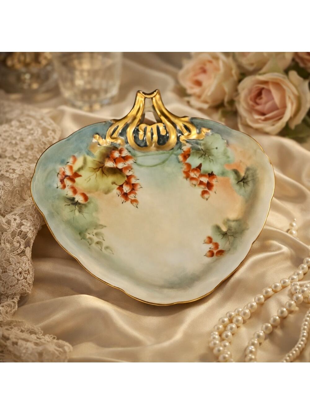 R.C. Bavaria “Iris” 7" Floral Trinket Plate